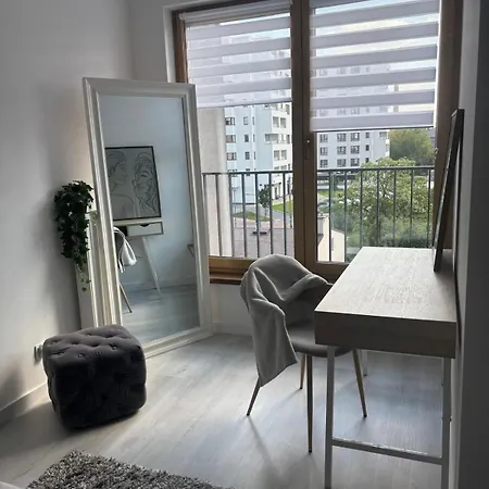 Targowek Mieszkaniowy Apartment *