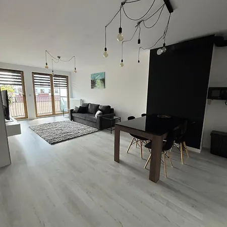 Targowek Mieszkaniowy Apartment *