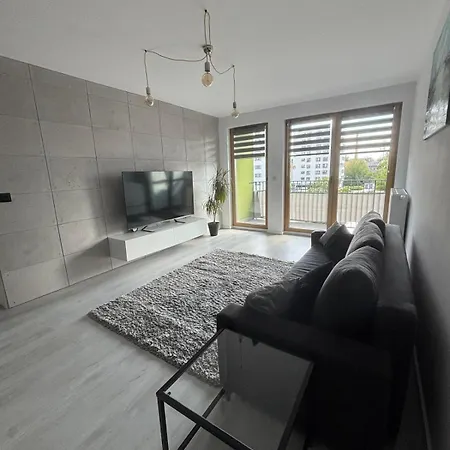 Targowek Mieszkaniowy * ワルシャワ